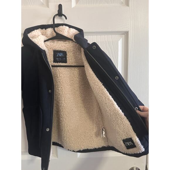 Zara Duffle Faux Shearling Lining Hooded Coat Size 2-3 Years Black Zip Up - Picture 4 of 8